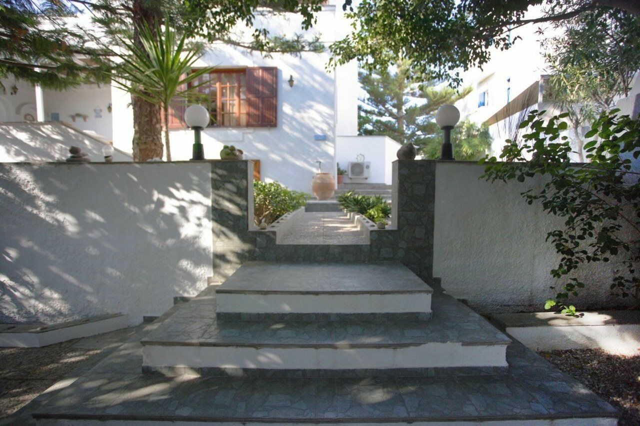 Villa Venus Adamantas Eksteriør billede